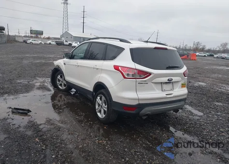2016 Ford Escape Se z USA, uszkodzony, nr VIN 1FMCU9G98GUA16858